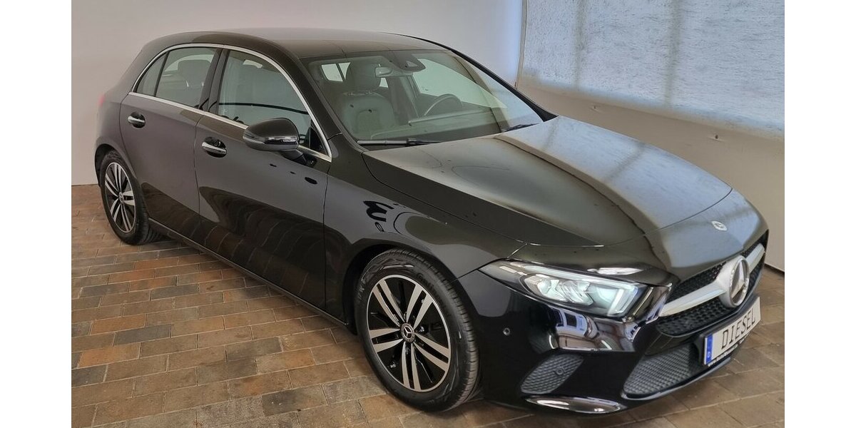 Mercedes-Benz A 220 d Progressive LED ACC AHK Kamera Keyless 41.300 km 28.850 &euro; Garrel 49681