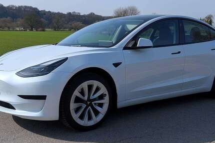 Tesla Model 3 47.200 km 27.999 &euro; Essen 45289