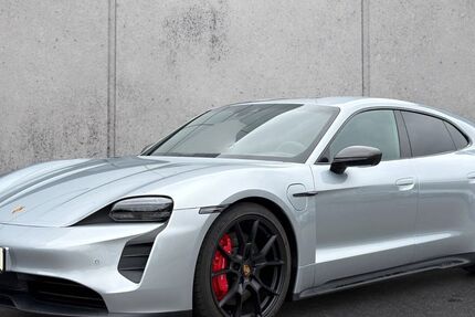 Porsche Taycan 72.525 km 70.890 &euro; Recklinghausen 45665