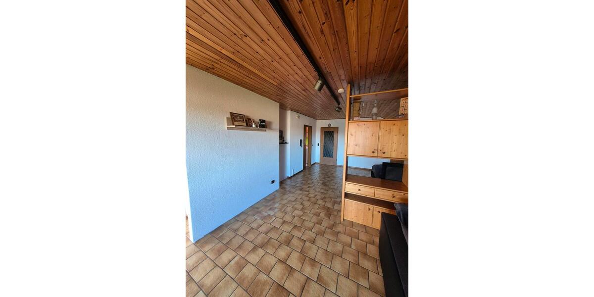 Dachgeschoßwohnung Lauterbach (Hessen) - 1 Zimmer, 60 m&sup2;, 380&euro; | Angebot:26339689