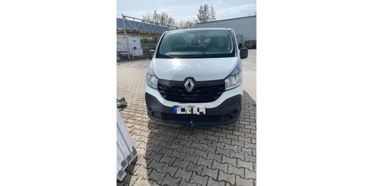 Renault Trafic 350.500 km 5.000 &euro; Falkenberg 84326