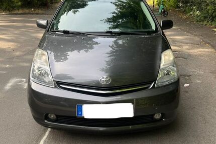 Toyota Prius 201.500 km 6.500 &euro; Essen 45141