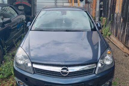 Opel Astra 15.000 km 1.500 &euro; Nesselwang 87484