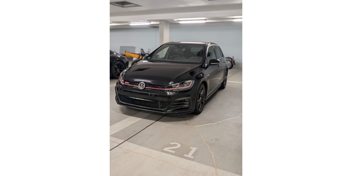 VW Golf 61.300 km 23.600 &euro; Offenbach 63067
