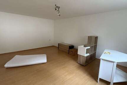 Wohnung zum Mieten in Sickte 300 € 40 m² 1 zimmer