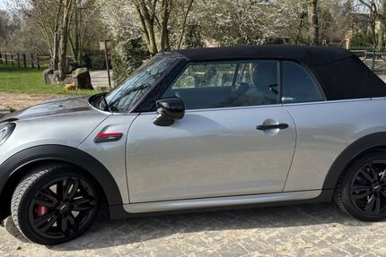 Mini John Cooper Works Cabrio 37.928 km 33.000 &euro; Bonn 53229