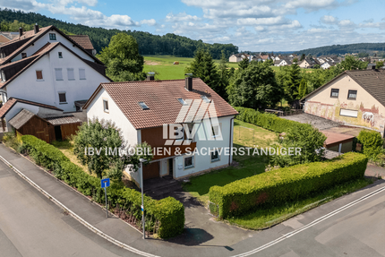 Haus Amberg - 7 Zimmer, 164 m&sup2;, 349.000&euro; | Angebot:27103313