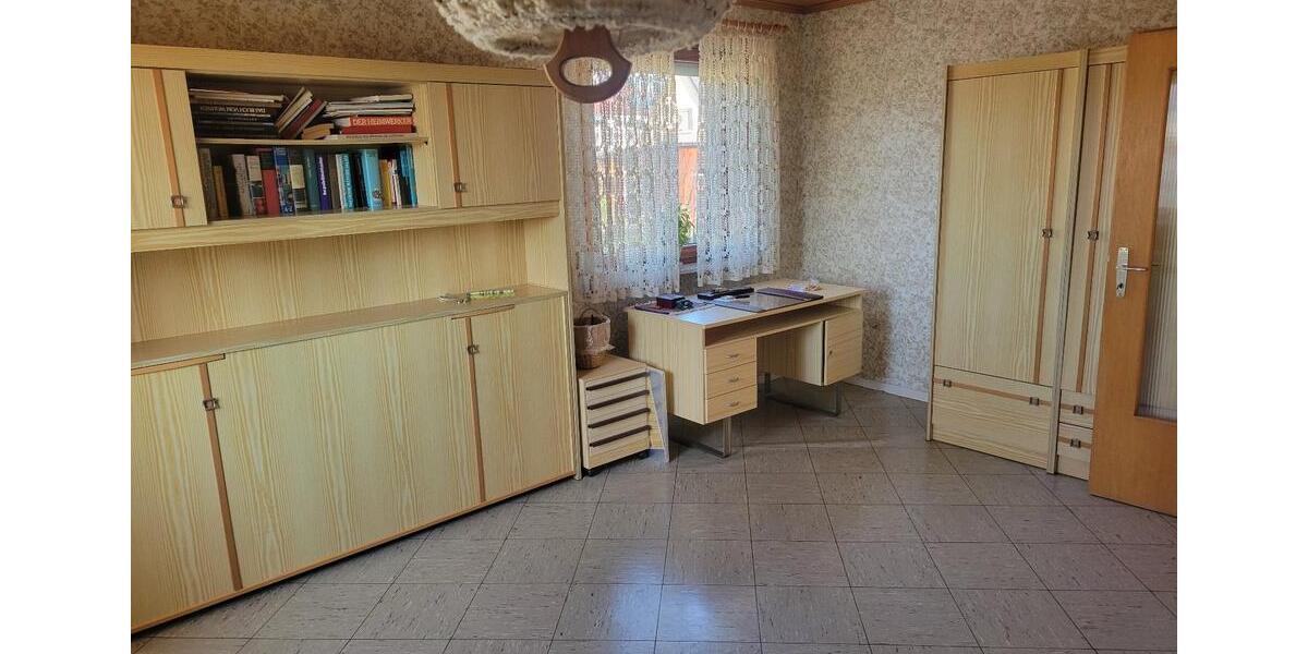 Reihenhaus Hofgeismar - 6 Zimmer, 140 m&sup2;, 279.000&euro; | Angebot:26425270
