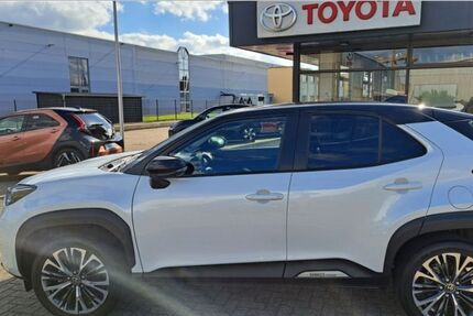 Toyota Yaris Cross 19.112 km 24.990 &euro; Sulingen 27232