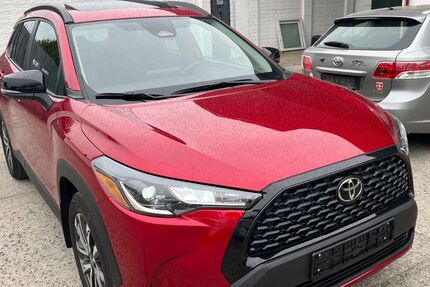 Toyota Corolla Cross 1.900 km 31.800 &euro; Großbeeren ( bei Berlin ) 14979