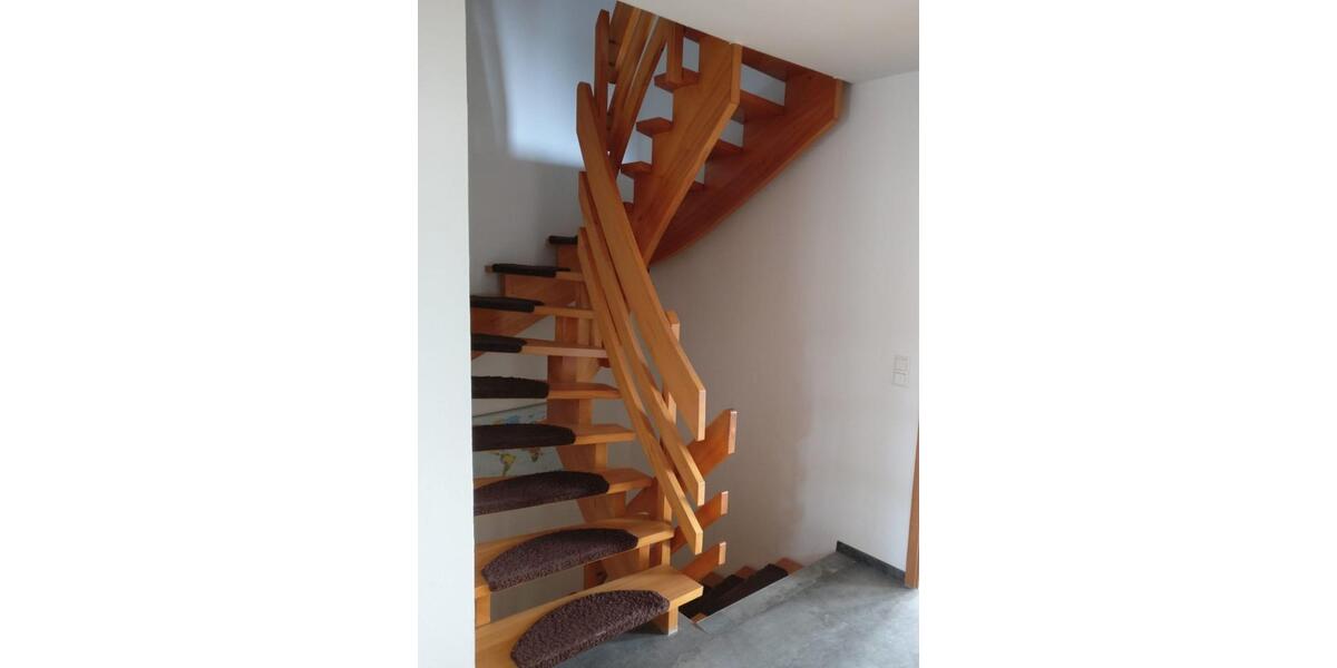 Doppelhaushälfte Niedereschach - 6 Zimmer, 153 m&sup2;, 1.376&euro; | Angebot:26064511