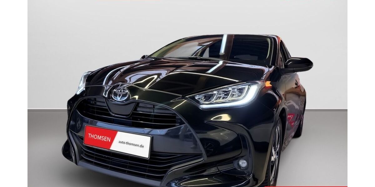 Toyota Yaris 17.576 km 20.485 &euro; Itzehoe 25524