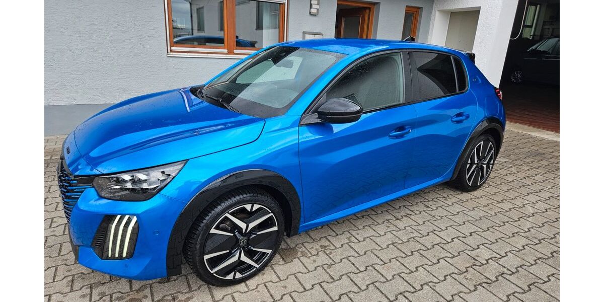 Peugeot 208 17.248 km 19.550 &euro; Bad Kötzting 93444