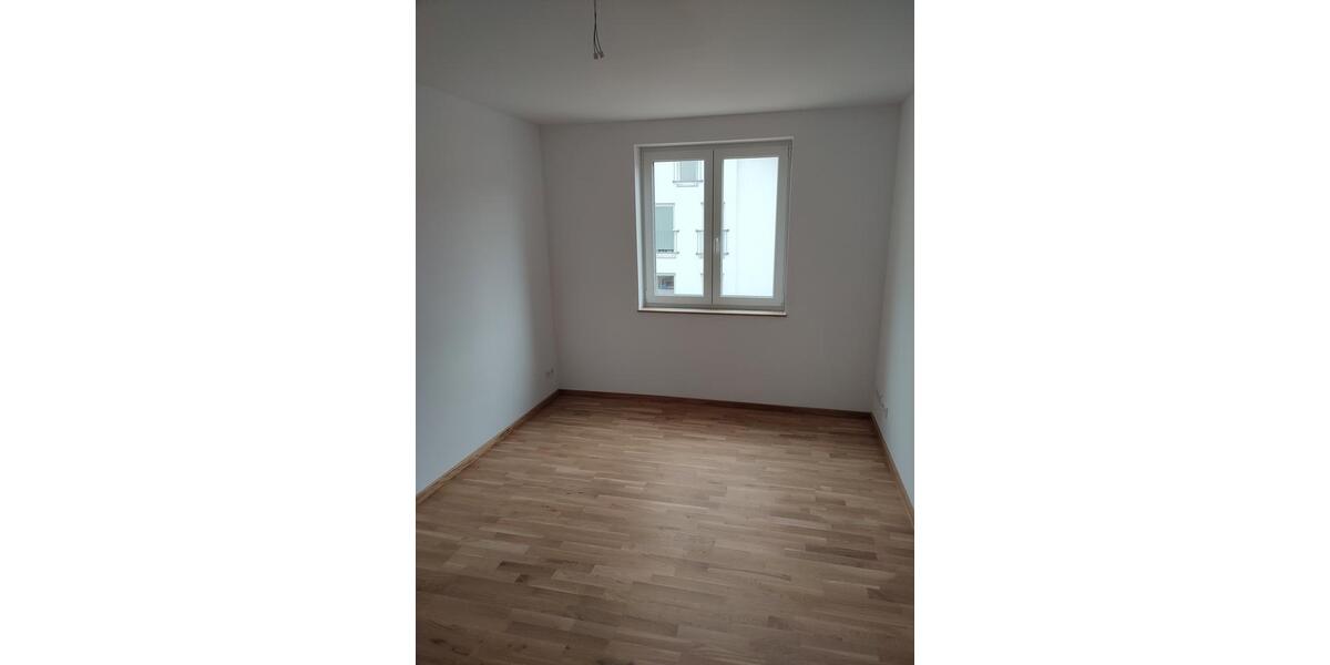 Reihenendhaus 180m²+60 qm² Keller+Garten+Solar+Kamin+FBH+Stellplätze 6 zimmer