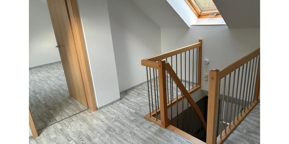 Reihenhaus Spremberg - 3 Zimmer, 74 m&sup2;, 680&euro; | Angebot:23768362