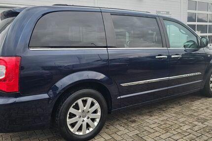 Chrysler Grand Voyager 159.370 km 7.400 &euro; Erlensee 63526