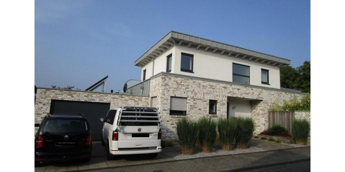 H: Sehr gepflegte, schöne Doppelhaushälfte in Niederkrüchten-Elmpt 4 zimmer