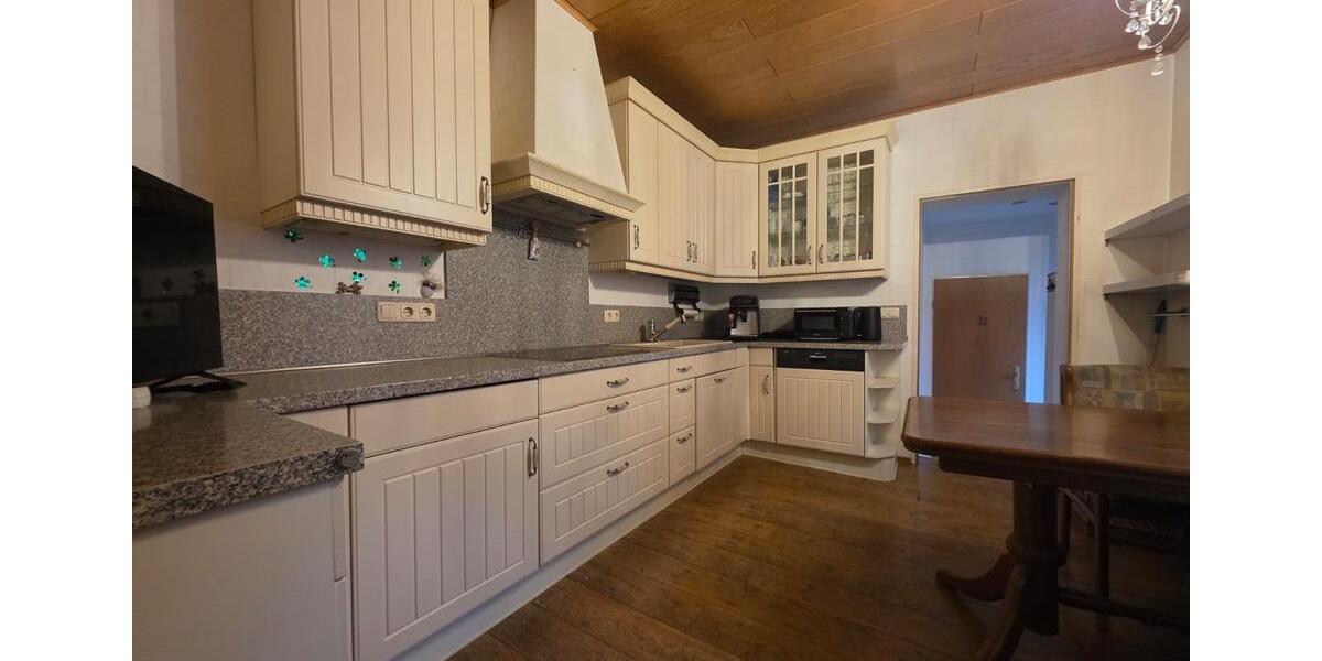 Reihenhaus Essen Stadtbezirk V - 3 Zimmer, 67 m&sup2;, 1.000&euro; | Angebot:25048637