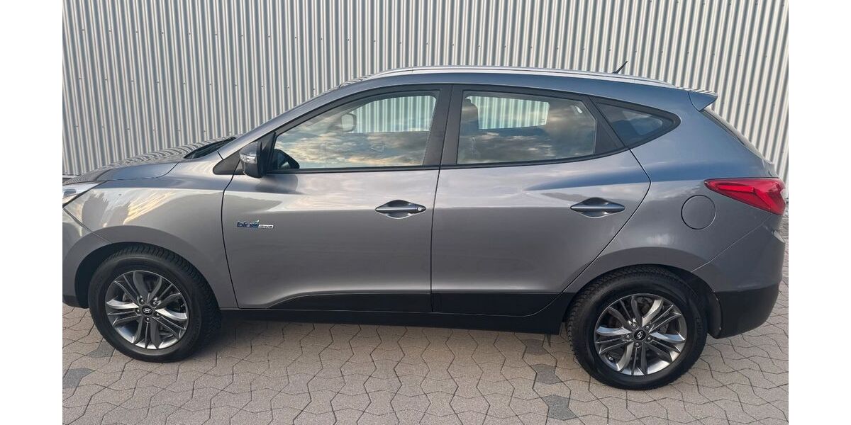 Hyundai ix35 87.000 km 9.500 &euro; Reutlingen 72762