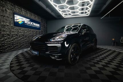 Porsche Cayenne 215.650 km 31.990 € Leipzig 04178