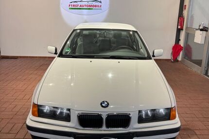 BMW 316 113.000 km 4.990 &euro; Wülfrath 42489