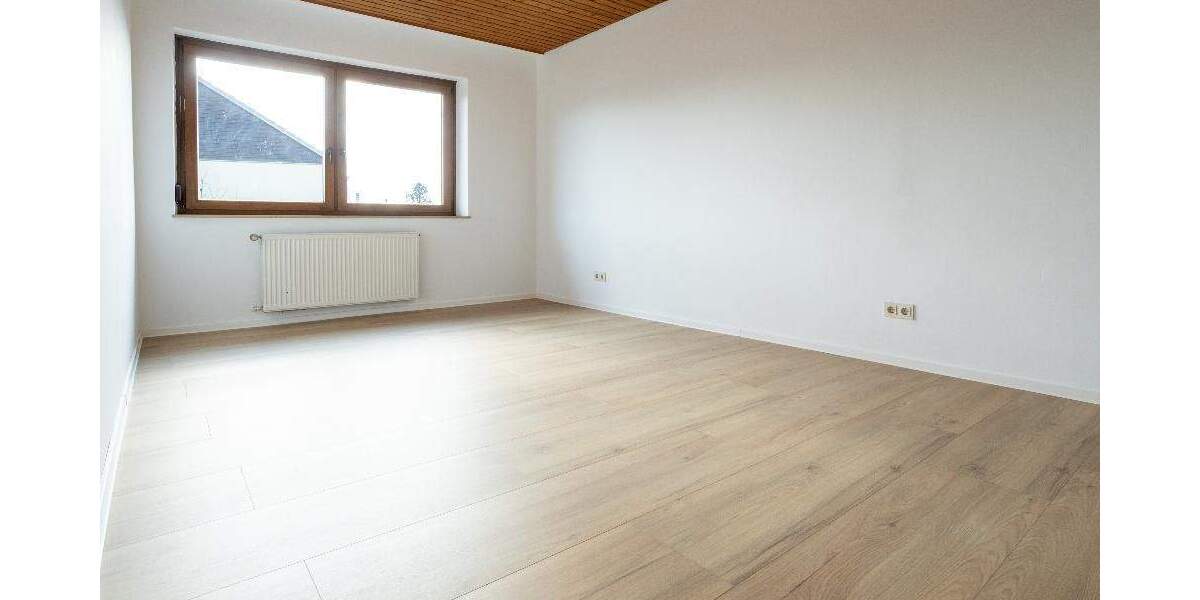 Reihenmittelhaus Stuhr Varrel - 5 Zimmer, 130 m&sup2;, 295.000&euro; | Angebot:25879614