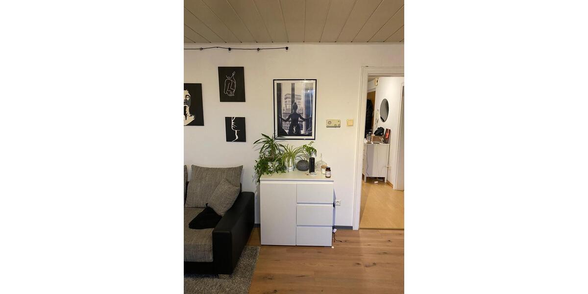 Dachgeschoßwohnung Regensburg Ganghofersiedlung - 3 Zimmer, 55 m&sup2;, 650&euro; | Angebot:25987689