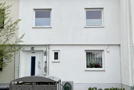 6-Zimmer Reihenhaus in Feldmoching zu vermieten 6 zimmer