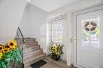 Großzügige Dachgeschoßwohnung mit Südterrasse und Blick ins Grüne in Lohmar.