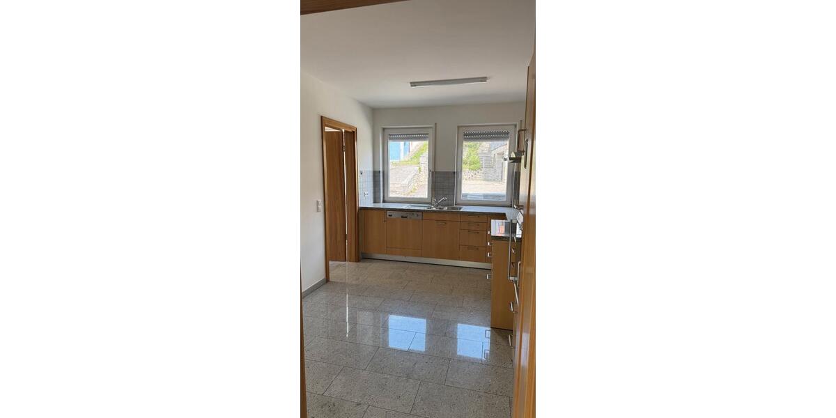 Erdgeschoßwohnung Kupferzell - 3.5 Zimmer, 163 m&sup2;, 1.540&euro; | Angebot:26616085