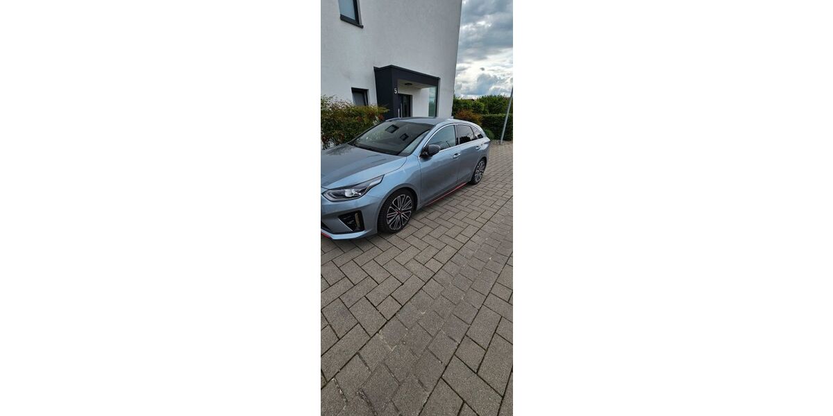 Kia pro ceed / ProCeed 70.400 km 22.400 &euro; Römerberg 67354