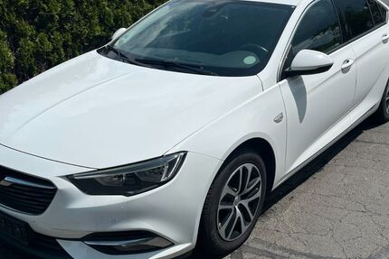Opel Insignia 239.000 km 6.790 &euro; Buseck / Oppenrod 35418