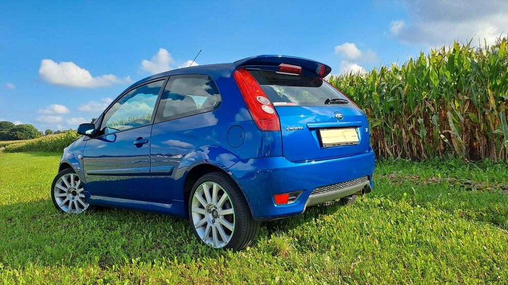 Ford Fiesta 151.426 km 3.700 € Geisenfeld 85290