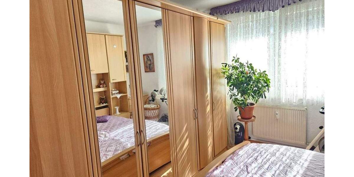 Etagenwohnung Halle Damaschkestraße - 3 Zimmer, 60 m&sup2;, 109.000&euro; | Angebot:25780029