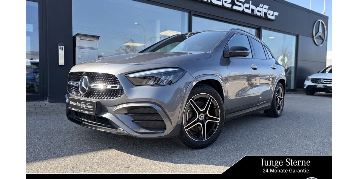 Mercedes-Benz GLA 200 12.129 km 40.420 &euro; Memmingen 87700