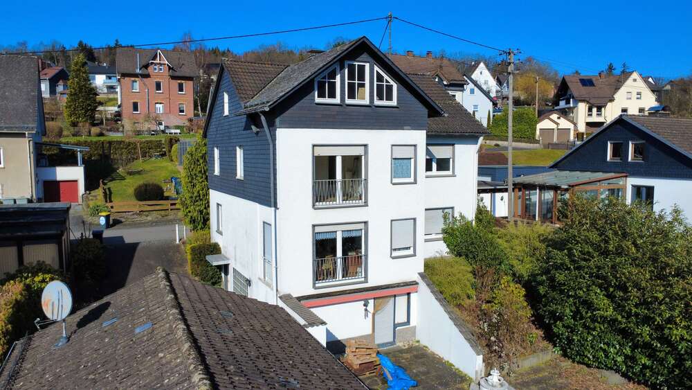 Einfamilienhaus Kreuztal - 6 Zimmer, 146 m&sup2;, 289.000&euro; | Angebot:25510663