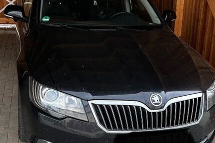 Skoda Superb 310.000 km 7.000 &euro; Braunichswalde OT Vogelgesang 07580