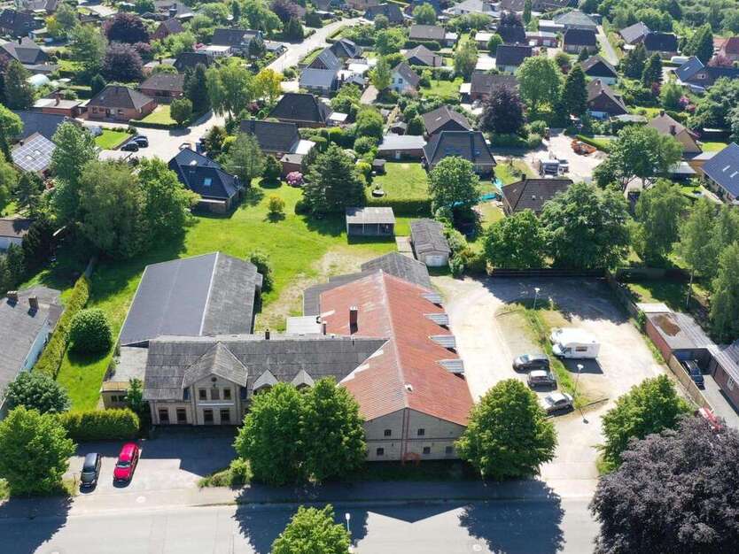 Spezialgewerbe in Großenwiehe 675.000 € 1370 m²