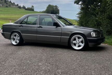 Mercedes-Benz 190 143.043 km 8.500 &euro; Schwäbisch Gmünd 73529