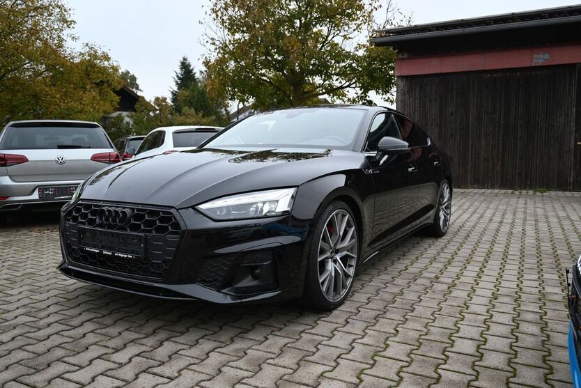 Audi A5 114.800 km 31.500 € Petting /Waging am See 83367