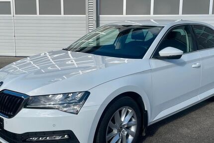 Skoda Superb 50.700 km 24.990 &euro; Langenenslingen 88515