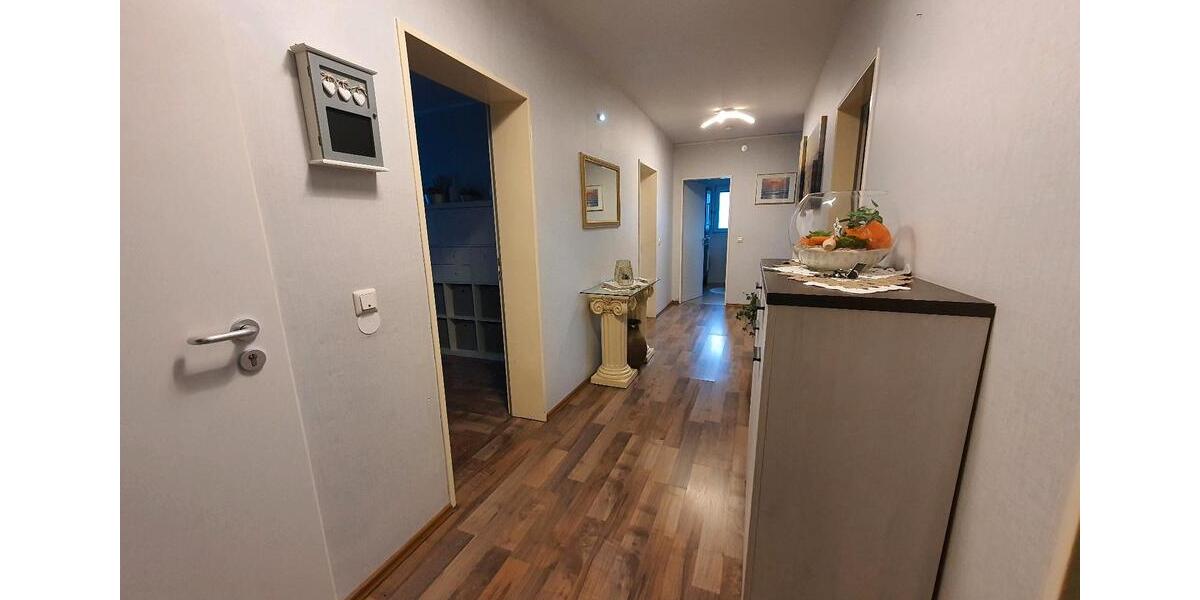 Großzügige 4-Zimmer-Eigentumswohnung 4 zimmer