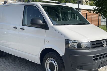 VW T5 Transporter 245.000 km 9.996 &euro; Berlin 12681
