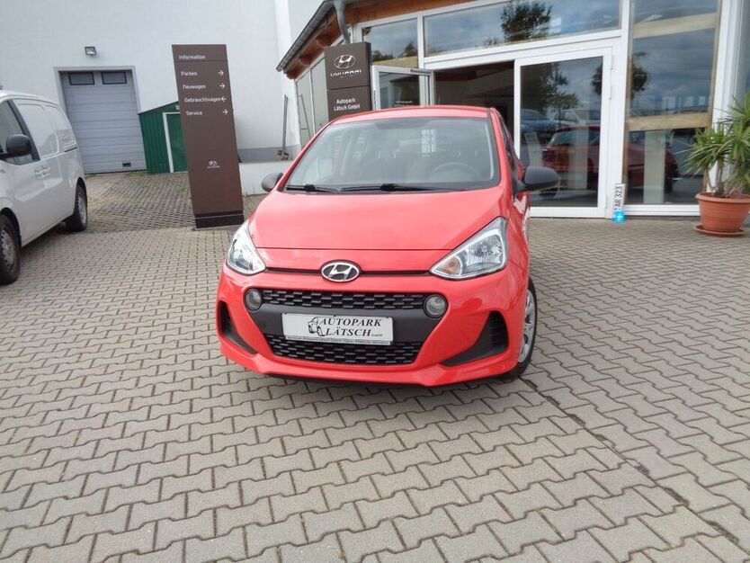 i10