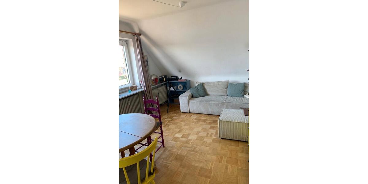 Dachgeschoßwohnung Winsen (Luhe) - 3.5 Zimmer, 63 m&sup2;, 810&euro; | Angebot:25825494