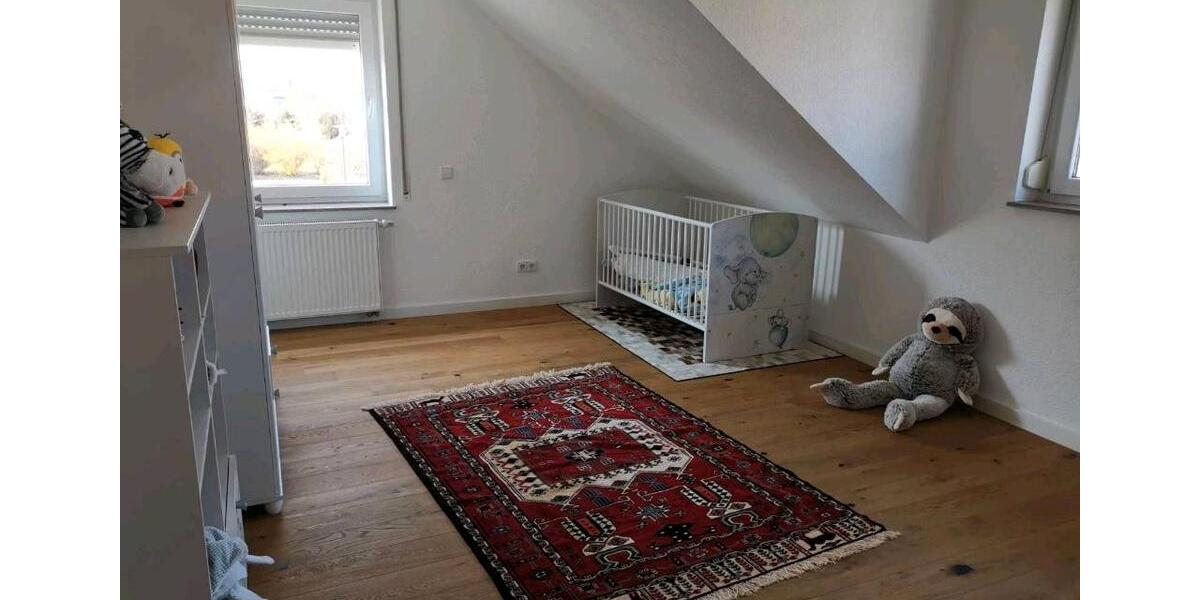 Einfamilienhaus Göggingen - 5 Zimmer, 228 m&sup2;, 2.200&euro; | Angebot:26041520