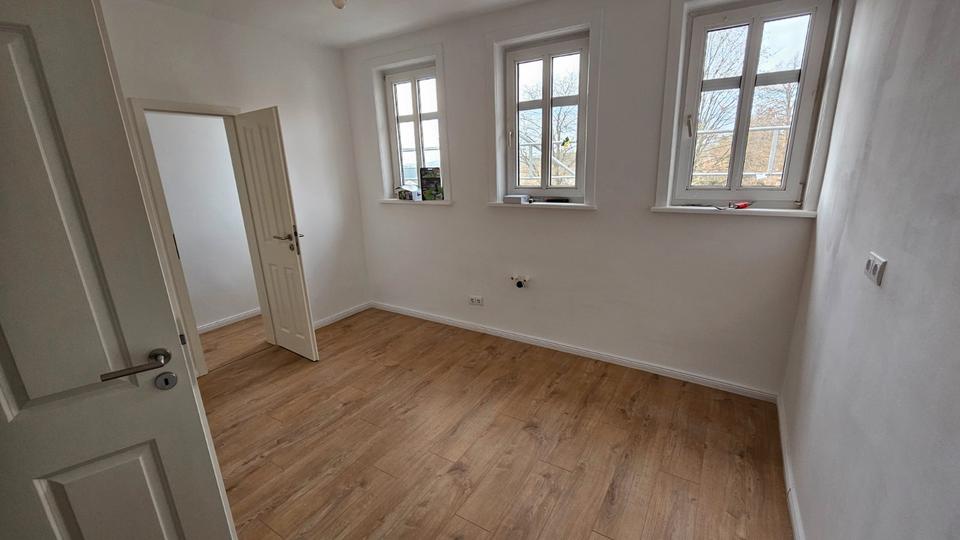Etagenwohnung Niestetal - 4 Zimmer, 108 m&sup2;, 800&euro; | Angebot:26272961