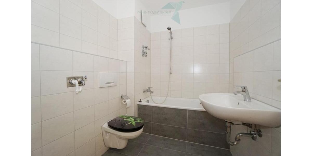 Etagenwohnung Zwickau - 1 Zimmer, 31 m&sup2;, 219&euro; | Angebot:26545931