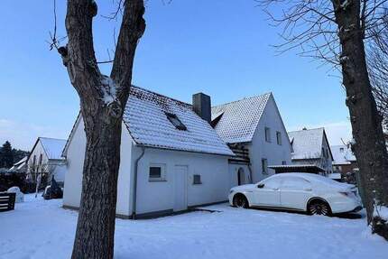 Attraktives Zweifamilienhaus in zentraler Lage 1 zimmer
