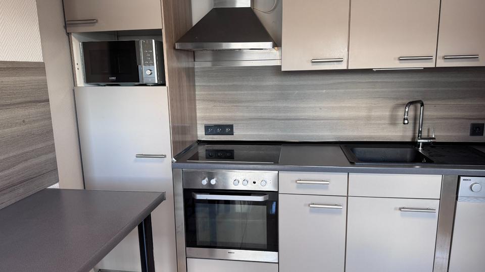 Wohnung 3Zi, Küche,Bad 3 zimmer